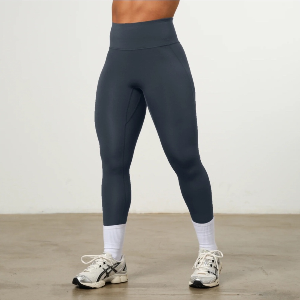 Vanquish Fitness leggings